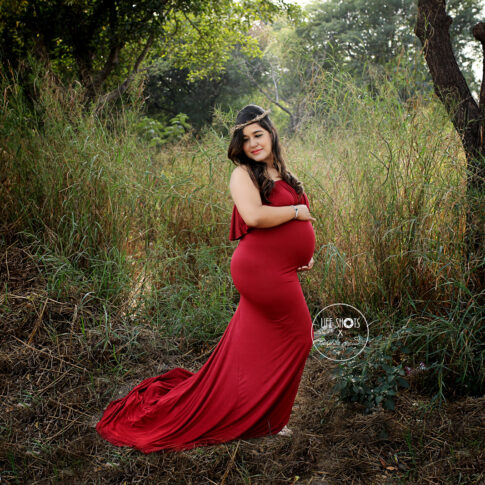 Best Outdoor Maternity photography in Delhi NCR Noida Gurgaon Faridabad by Rakshita Kapoor