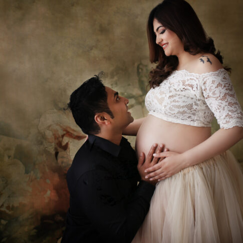 Best Studio Maternity photographer in Delhi NCR Noida Gurgaon | Rakshita Kapoor