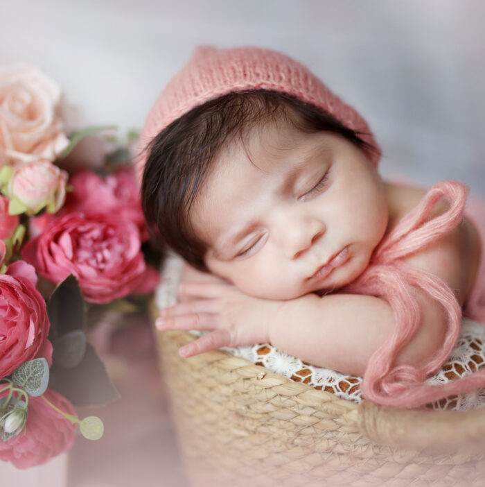 Best baby photographer in Delhi NCR Noida Gurgaon Faridabad by Rakshita Kapoor